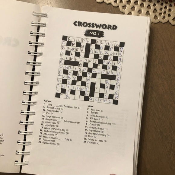 Quick Crossword Puzzles Activity Mind Brain Practice Hobby Game Spiral Note Book - Picture 2 of 6